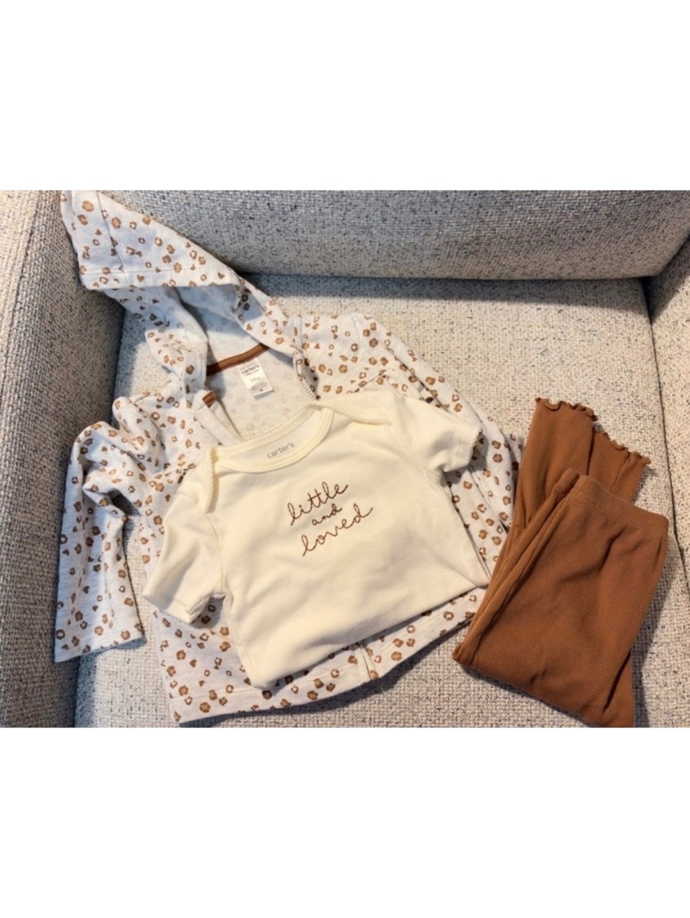 Carters Bundle - 18-24 months - Picture 4 of 6